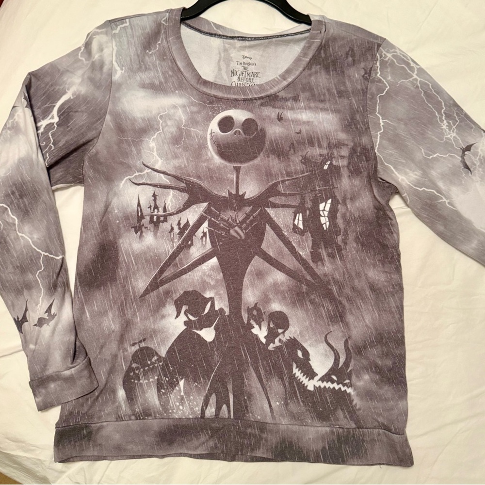 Disney Tim Burton’s The Nightmare Before Christmas Long Sleeve Top XL